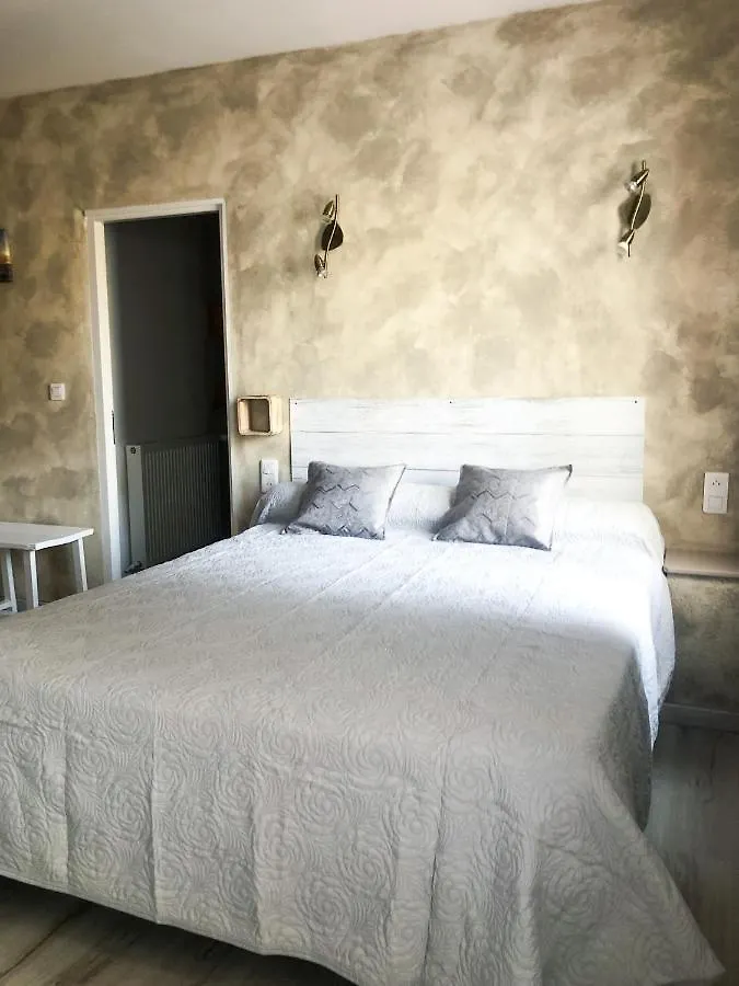 Logis Hotel Restaurant Metropole Mirande   Mirande (Gers)