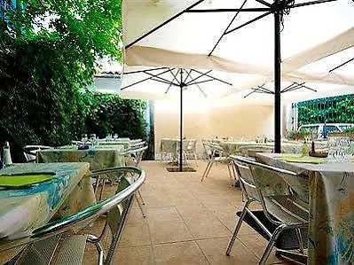Logis Hotel Restaurant Metropole Mirande   Mirande (Gers)